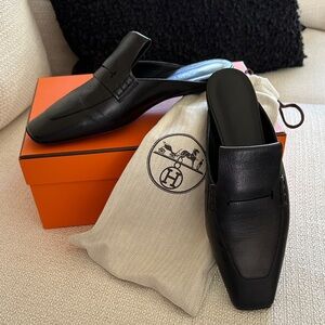 Hermes Eloge Black Leather Women's Mules